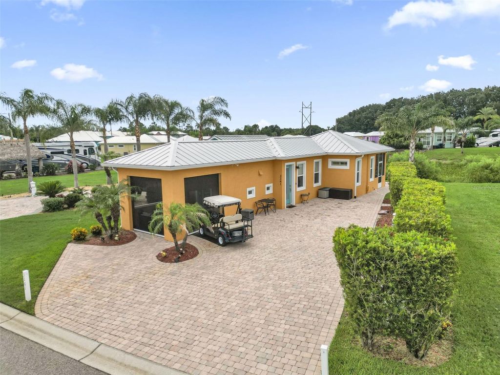 3261 FISH HAWK DRIVE, Polk City, FL 33868