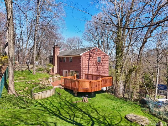 10 Highridge Road, Hartsdale, NY 10530