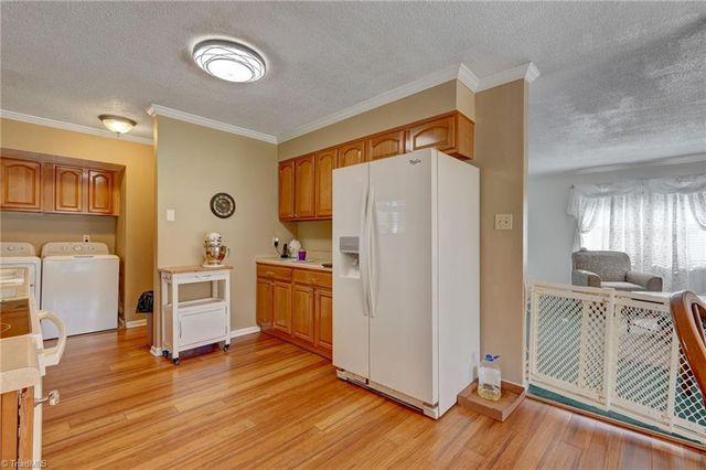 4906 Pheasant Drive, Greensboro, NC 27406