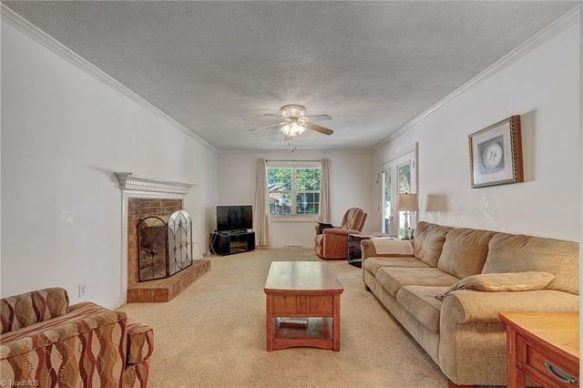 4906 Pheasant Drive, Greensboro, NC 27406