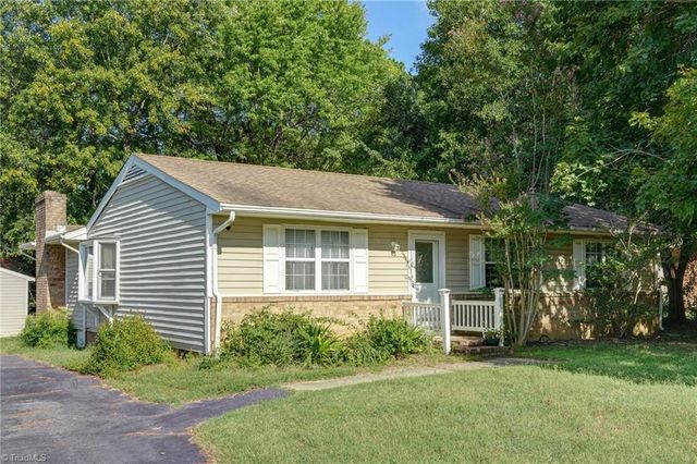 4906 Pheasant Drive, Greensboro, NC 27406