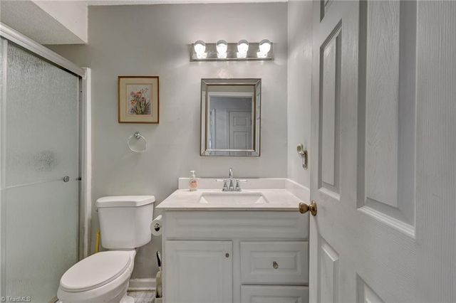 4906 Pheasant Drive, Greensboro, NC 27406