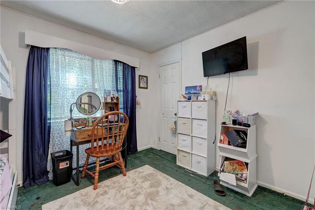 4906 Pheasant Drive, Greensboro, NC 27406