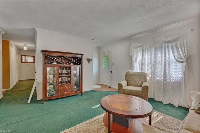 4906 Pheasant Drive, Greensboro, NC 27406
