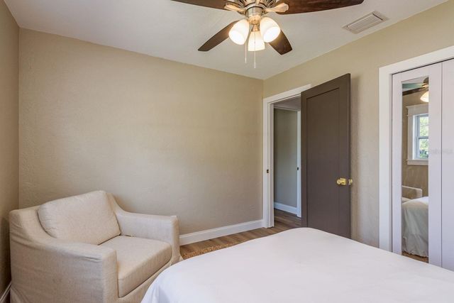 6160 22ND AVENUE N, St Petersburg, FL 33710
