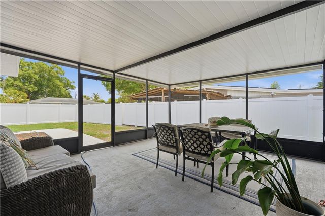 6160 22ND AVENUE N, St Petersburg, FL 33710