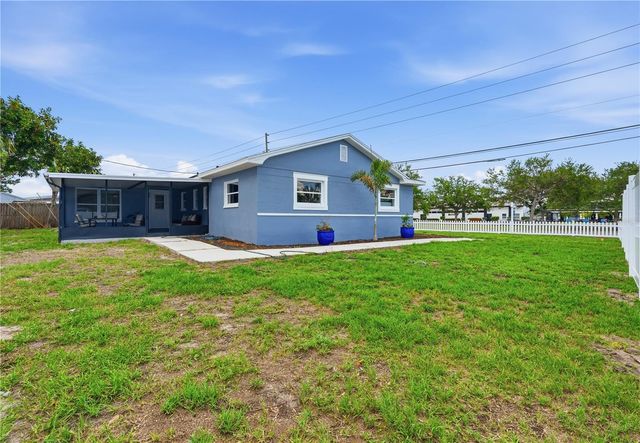 6160 22ND AVENUE N, St Petersburg, FL 33710