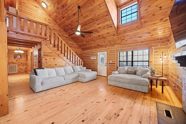 325 Evening Shadow Lane, Whitwell, TN 37397