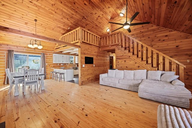 325 Evening Shadow Lane, Whitwell, TN 37397