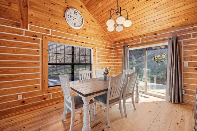 325 Evening Shadow Lane, Whitwell, TN 37397