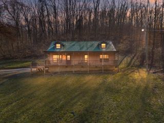 325 Evening Shadow Lane, Whitwell, TN 37397