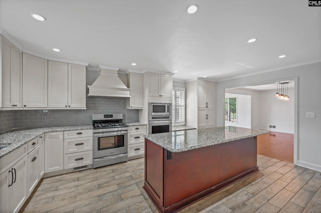 3 Holly Tree Court, Columbia, SC 29204