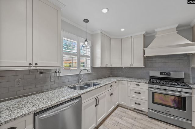 3 Holly Tree Court, Columbia, SC 29204