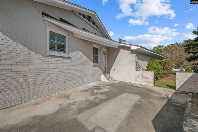 3 Holly Tree Court, Columbia, SC 29204