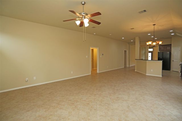 3107 Crystal Cascade Lane, League City, TX 77573