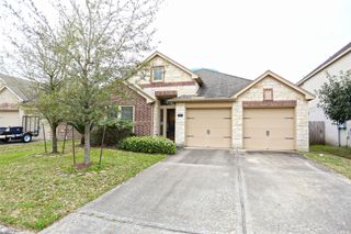 3107 Crystal Cascade Lane, League City, TX 77573