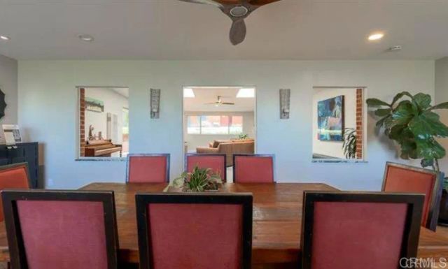215 N Vulcan Avenue, Encinitas, CA 92024