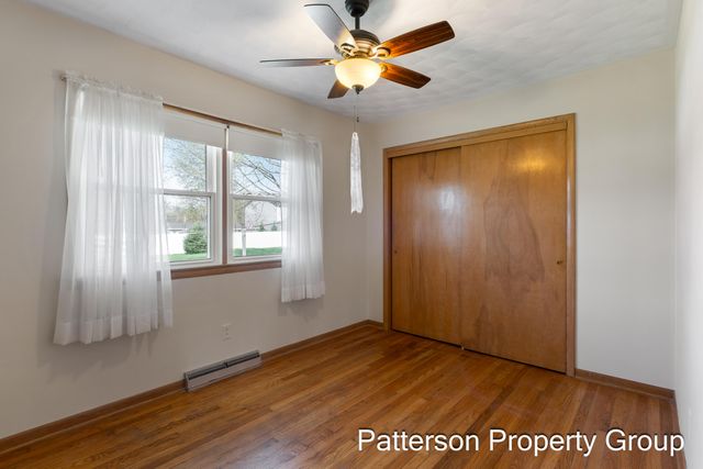 3437 John Street, Ravenna Vllg, MI 49451