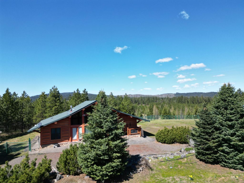 4975 Middle Road, Lenore, ID 83541 photo 40