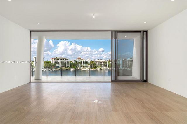 5 Grove Isle Dr L506, Coconut Grove, FL 33133