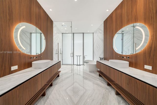 5 Grove Isle Dr L506, Coconut Grove, FL 33133