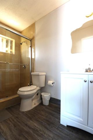 141 Mcarthur Parkway A, Pembroke Pines, FL 33024