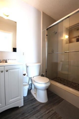 141 Mcarthur Parkway A, Pembroke Pines, FL 33024