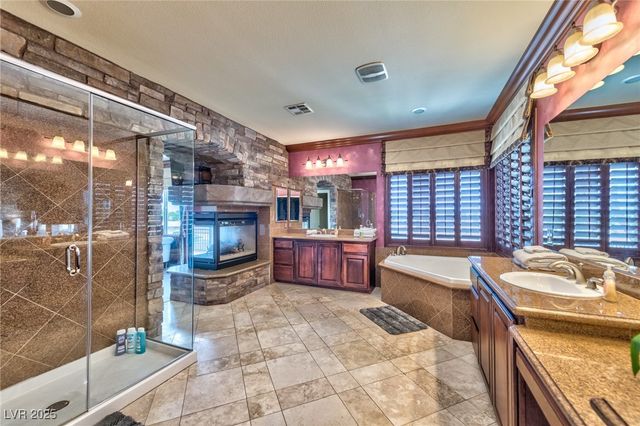 7210 El Malpais Street, Las Vegas, NV 89118