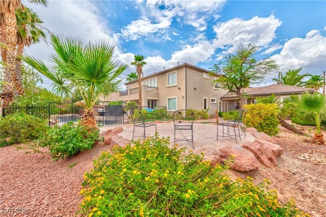 7210 El Malpais Street, Las Vegas, NV 89118