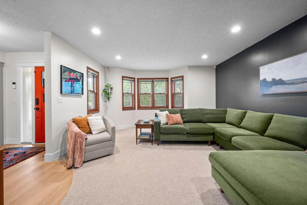 235 Kent Street, Saint Paul, MN 55102 — photo 5