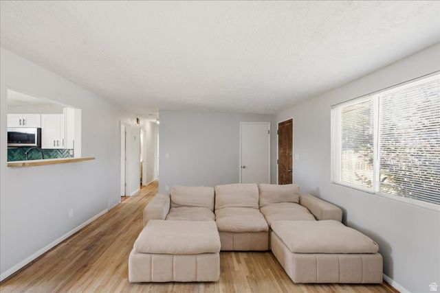 2355 E 7645 S, Cottonwood Heights, UT 84121