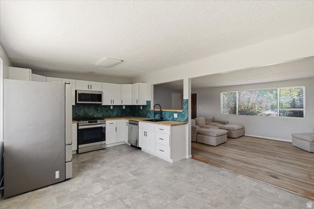2355 E 7645 S, Cottonwood Heights, UT 84121