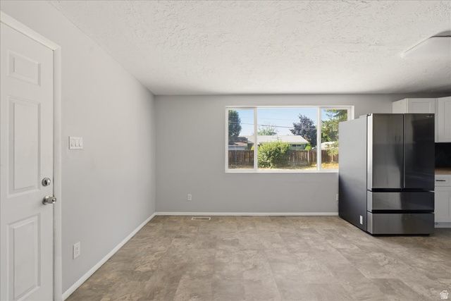 2355 E 7645 S, Cottonwood Heights, UT 84121