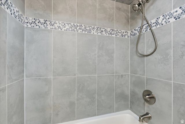 2355 E 7645 S, Cottonwood Heights, UT 84121