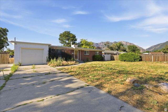 2355 E 7645 S, Cottonwood Heights, UT 84121