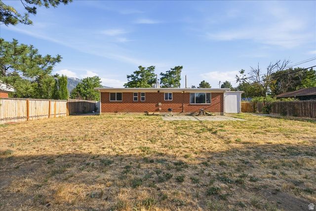 2355 E 7645 S, Cottonwood Heights, UT 84121