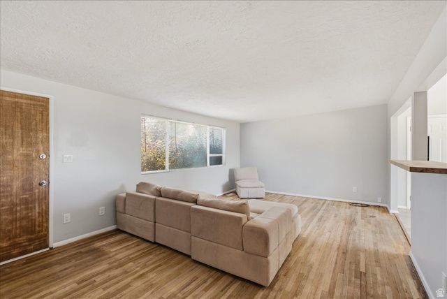 2355 E 7645 S, Cottonwood Heights, UT 84121