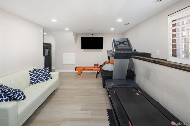 7301 E Jarvis Place, Denver, CO 80237