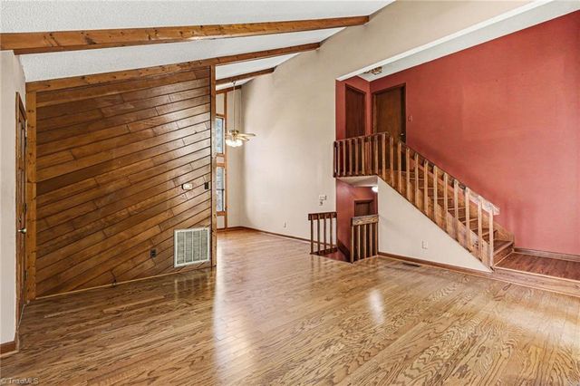 1913 Stonewood Drive, Winston-salem, NC 27103