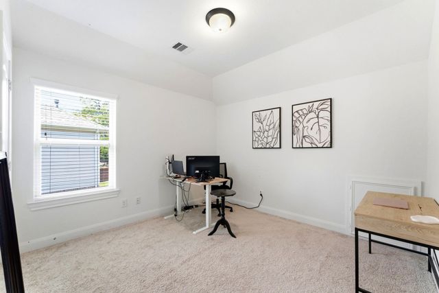 94 Buck Trail Place, Spring, TX 77389