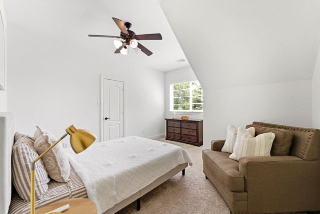 94 Buck Trail Place, Spring, TX 77389