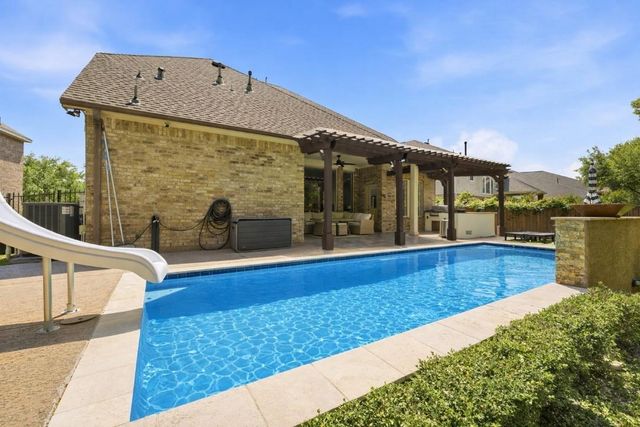 94 Buck Trail Place, Spring, TX 77389