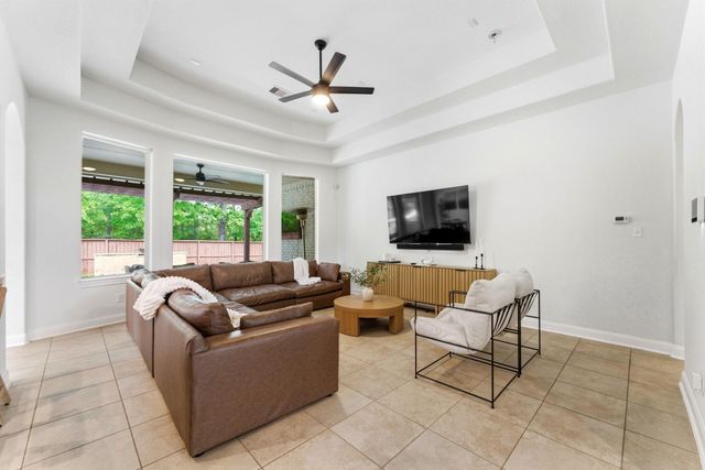 94 Buck Trail Place, Spring, TX 77389