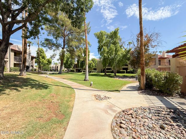 9345 N 92ND Street 220, Scottsdale, AZ 85258