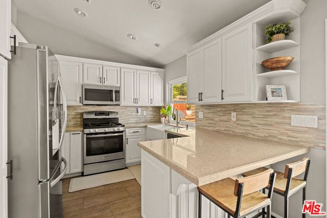 22537 Cardiff Drive, Santa Clarita, CA 91350