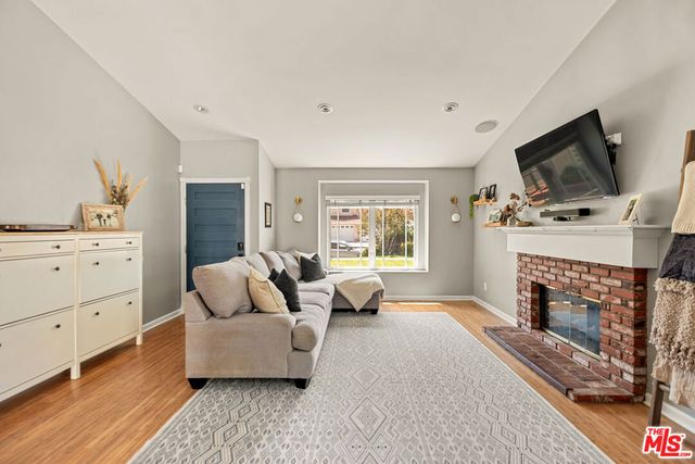 22537 Cardiff Drive, Santa Clarita, CA 91350