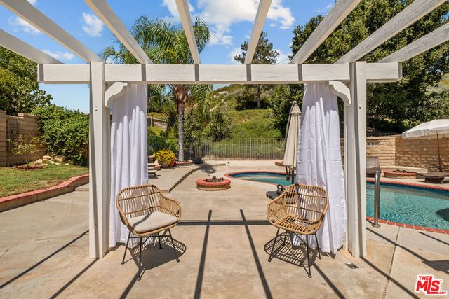 22537 Cardiff Drive, Santa Clarita, CA 91350