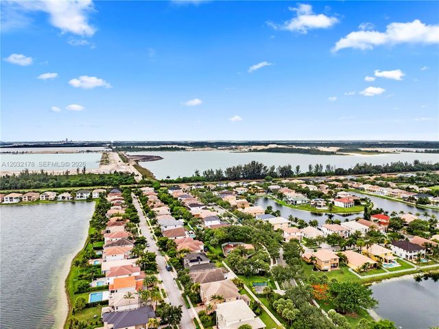 5431 SW 184th Way, Miramar, FL 33029