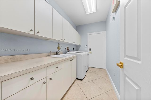 5431 SW 184th Way, Miramar, FL 33029