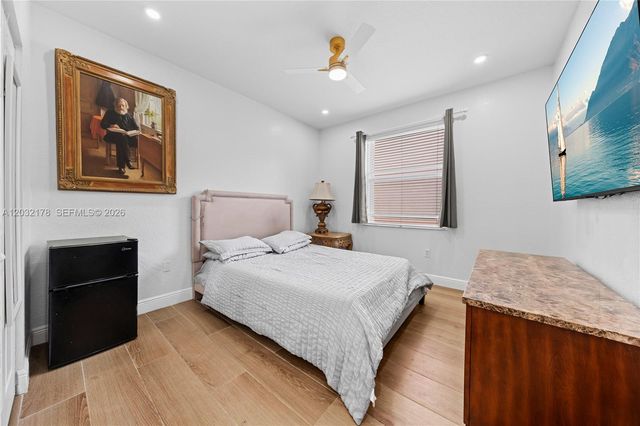 5431 SW 184th Way, Miramar, FL 33029
